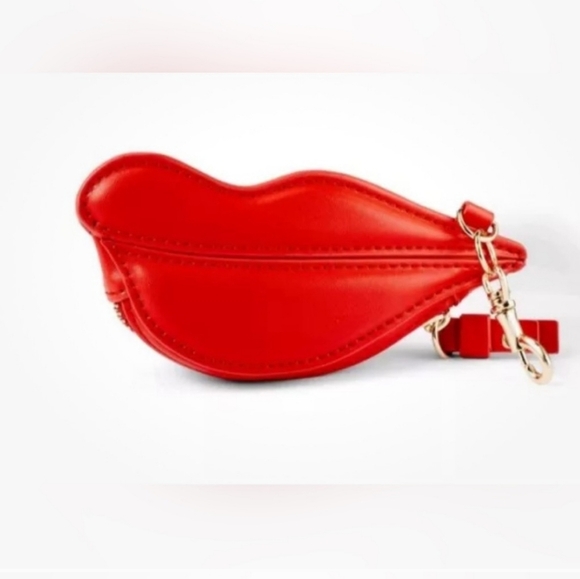 DVF~NEW ☆with the 🏷tags! DVF Red Lip Zip Pouch - Picture 1 of 11